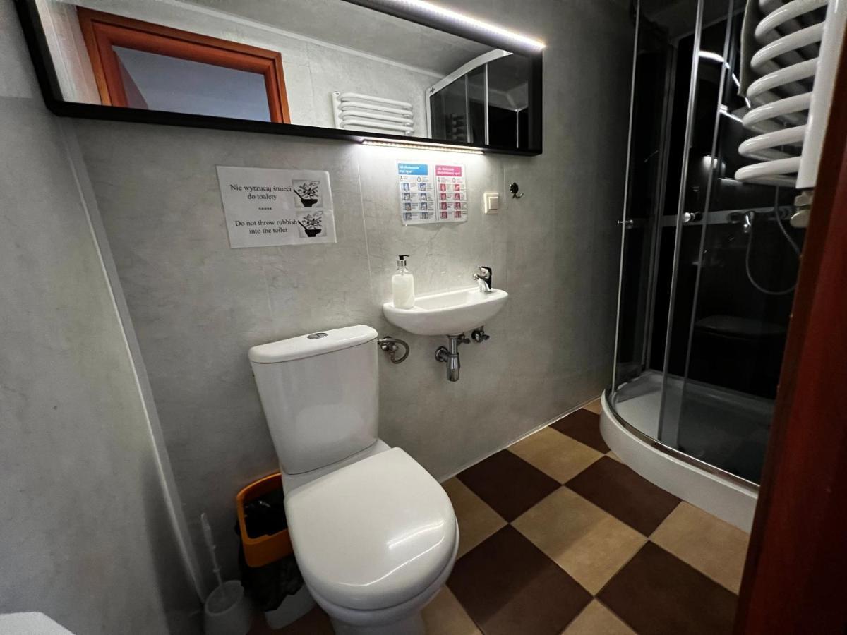 The Boat - Hostel&Chill Cracovie Extérieur photo